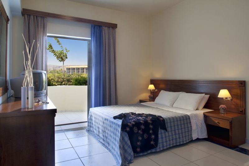 Zeus Hotels Neptuno Beach