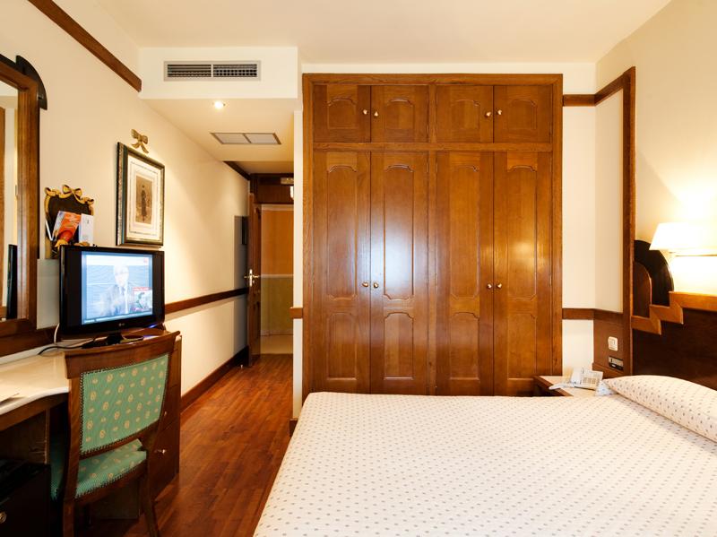 Hotel Rice Maria Luisa