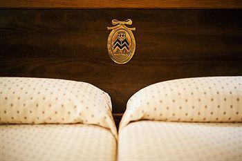Hotel Rice Maria Luisa