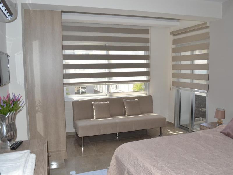 Marianna Hotel Apartments