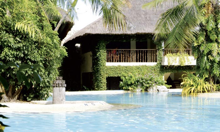 Bluewater Maribago Beach Resort