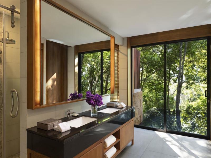 Avani Ao Nang Cliff Krabi Resort