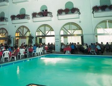 Marina (озеро Гарда)