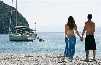 Marina 10 Boutique & Design Hotel 