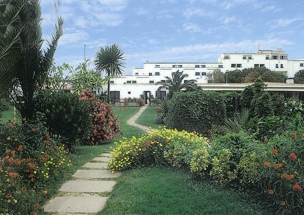 Marina Club