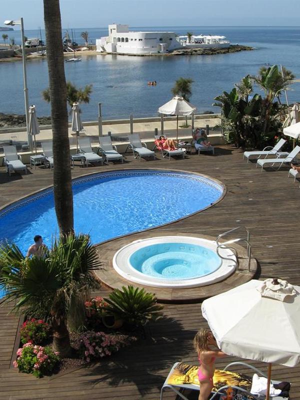Hotel Marina Luz