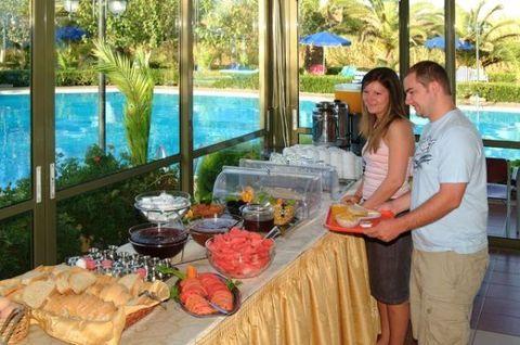 Marinos Beach Aparthotel