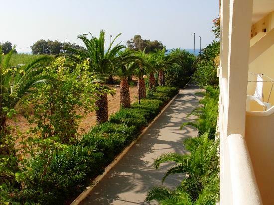 Marinos Beach Aparthotel