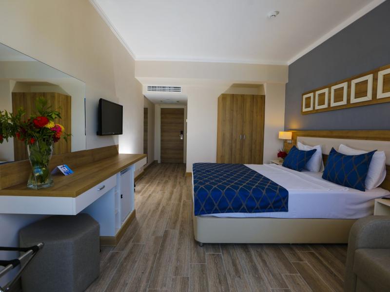 Fortezza Beach Resort