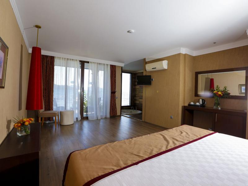 Fortezza Beach Resort