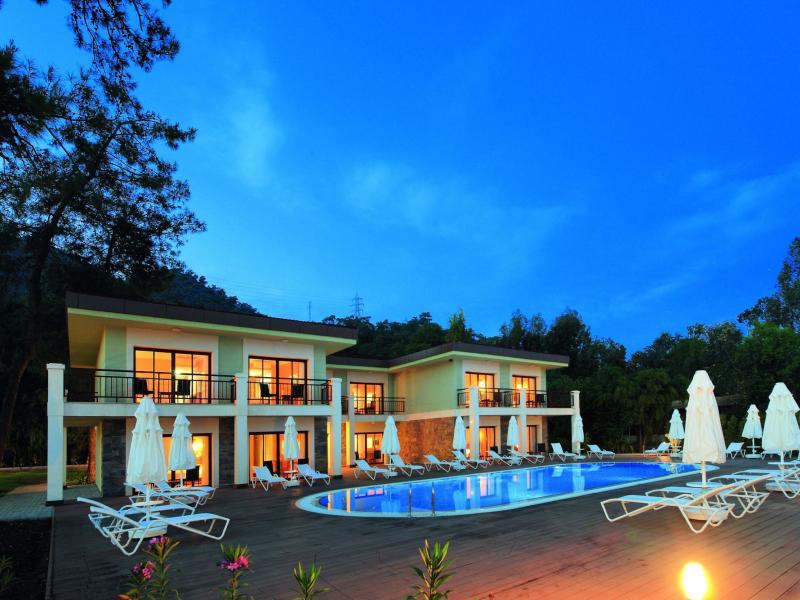 Fortezza Beach Resort