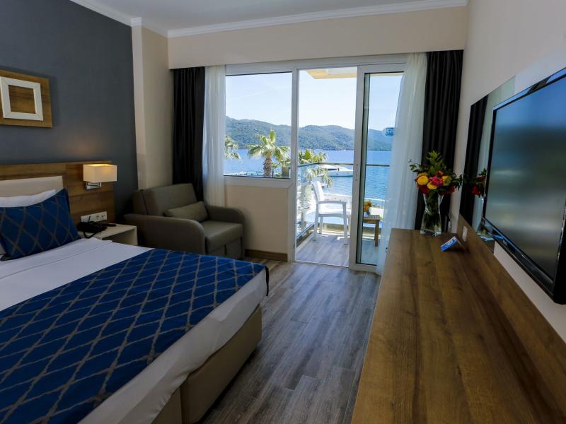 Fortezza Beach Resort