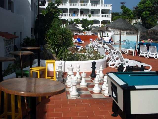 Mar-ola Park Apartments