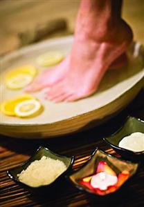 Dubai Marriott Harbour Hotel & Suites