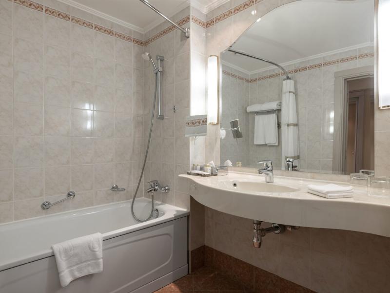 Сафмар Грандъ Москва