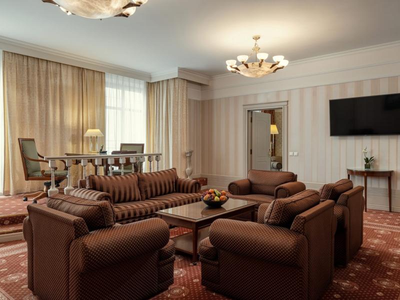 Сафмар Грандъ Москва