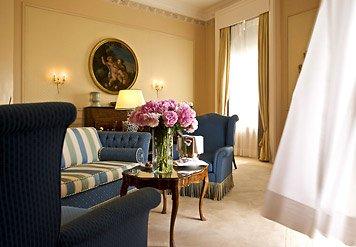 Marriott Grand Hotel Flora