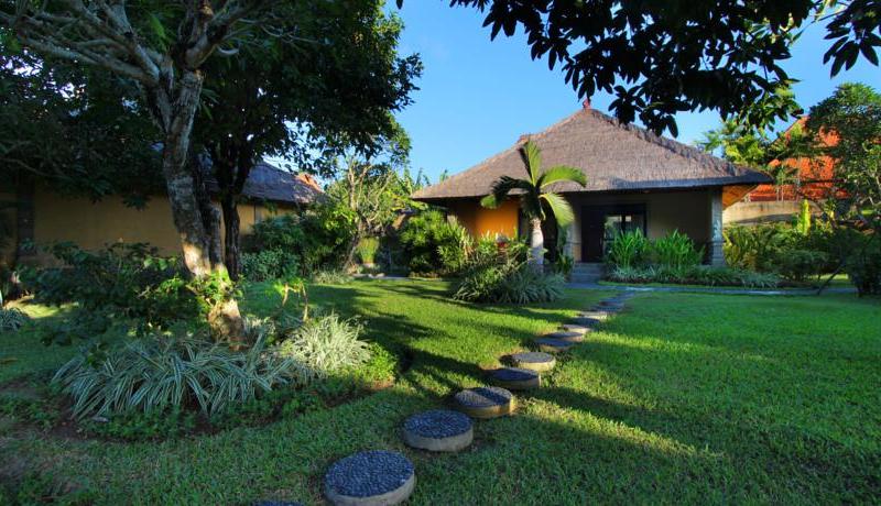 Matahari Terbit Bali