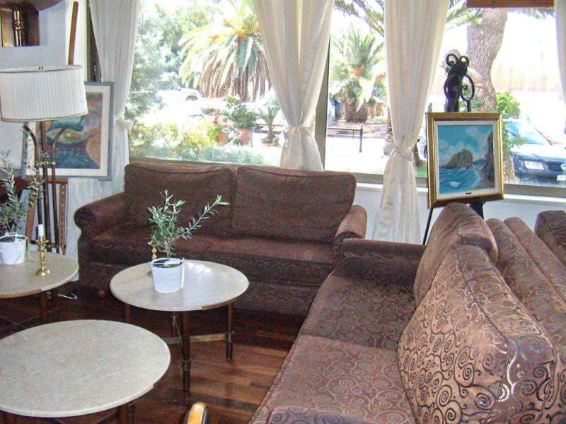 Mati Hotel