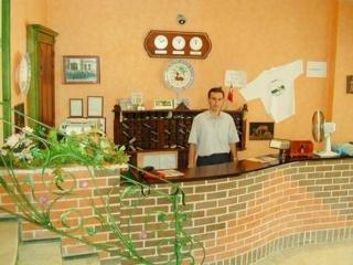 Maxwell Holiday Club