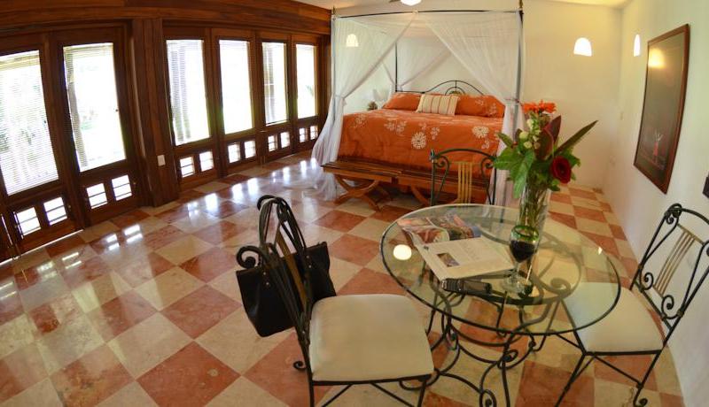 Mayaland Hotel & Bungalows
