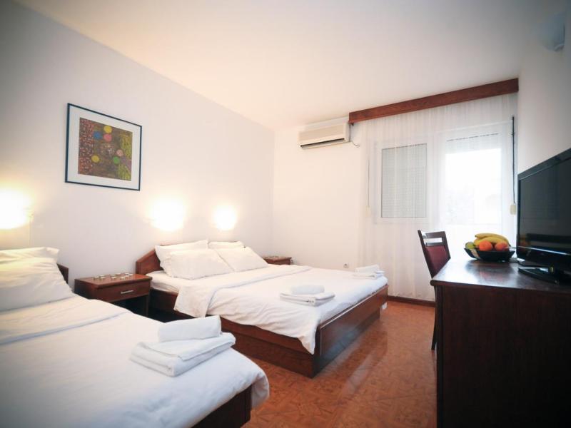 Garni Hotel MB