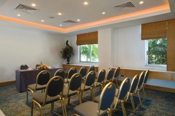 Отель Mediterranean Beach Hotel Кипр, Лимассол, фото 9