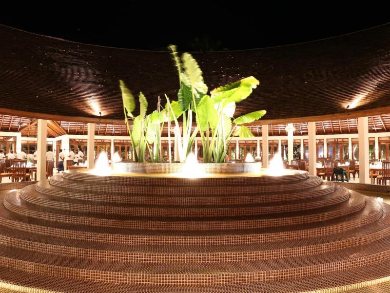 Meeru Island Resort & Spa