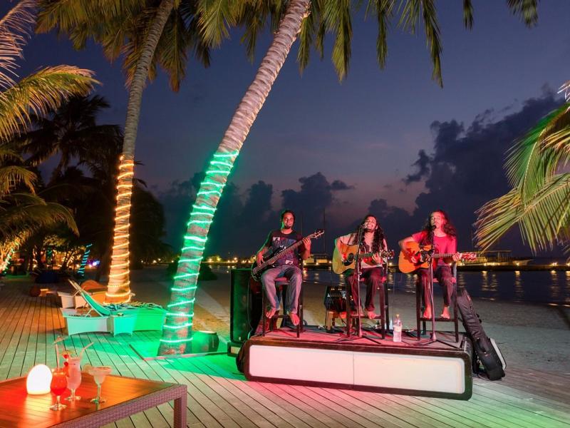 Meeru Island Resort & Spa