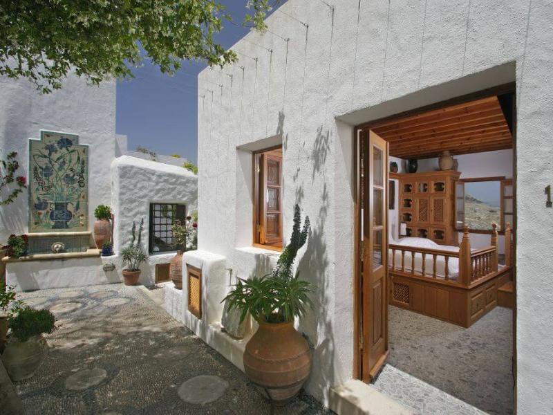 Melenos Art Boutique Hotel