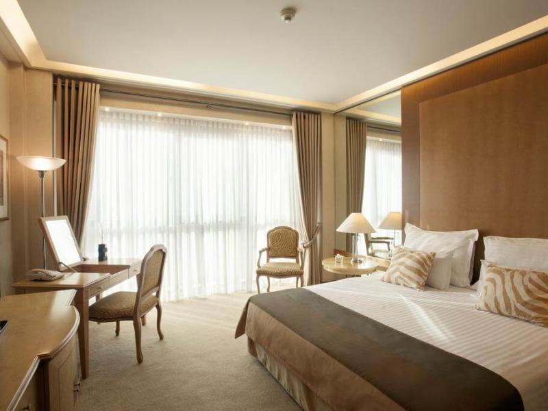 Melia Athens