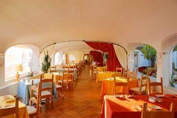Grand Hotel Poltu Quatu