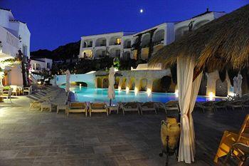 Grand Hotel Poltu Quatu