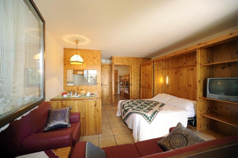 Majestic Aparthotel