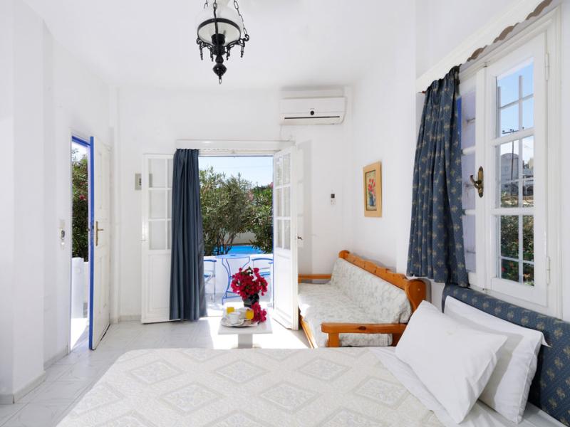 Melina Hotel