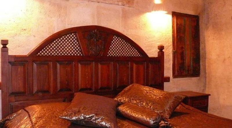 Melis Cave Hotel