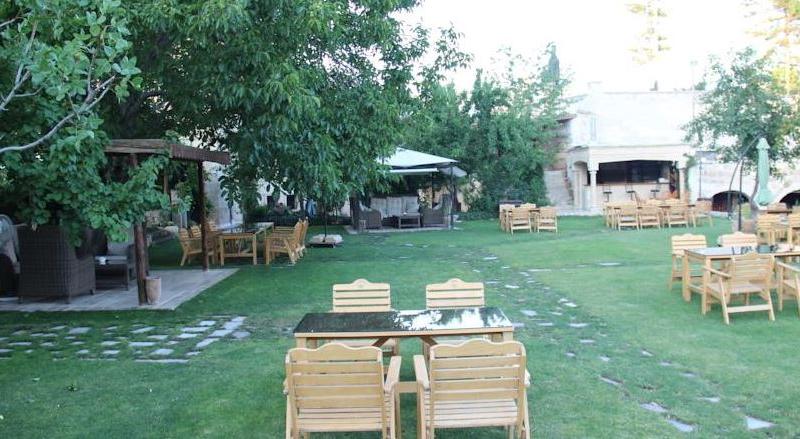 Melis Cave Hotel