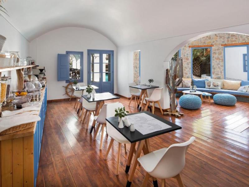Meltemi Luxury Suites