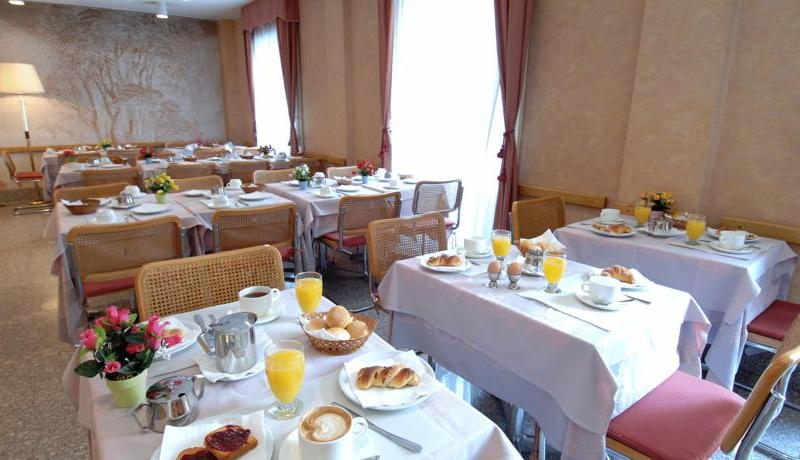 Hotel Mennini