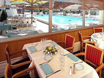 Mercure Orleans Centre Hotel