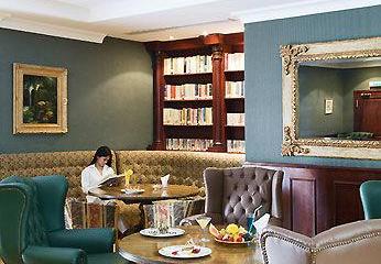 Отель Treffen House Doha Катар, Доха, фото 11