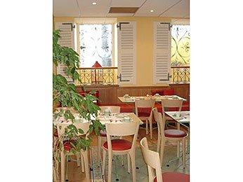 Mercure Marche Aux Fleurs