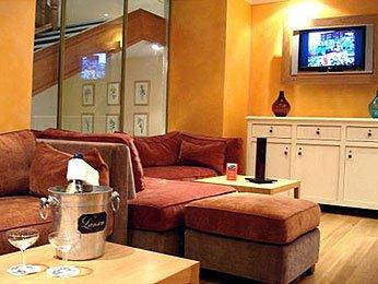 Mercure Marche Aux Fleurs