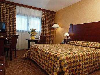 Mercure Paris Montmartre Sacre Coeur Hotel