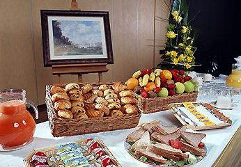 Отель Mercure Paris Montmartre Sacre Coeur Hotel Франция, Париж, фото 8