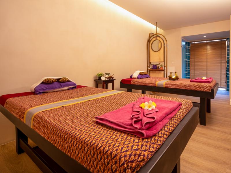 Deevana Plaza Phuket Patong