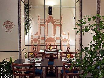 Mercure Roma Centro Colosseo