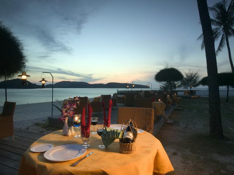 Pelangi Beach Resort & Spa