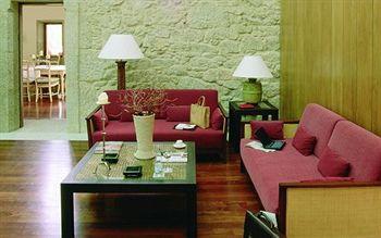 AC Palacio del Carmen, Autograph Collection