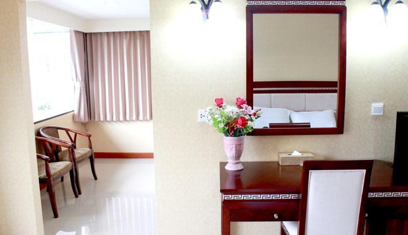 Mermaid`s Beach Resort Jomtien